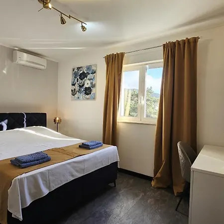 Babilon 3* Zaton (Dubrovnik-Neretva)