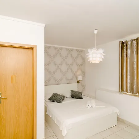 Babilon Pensionat 3*