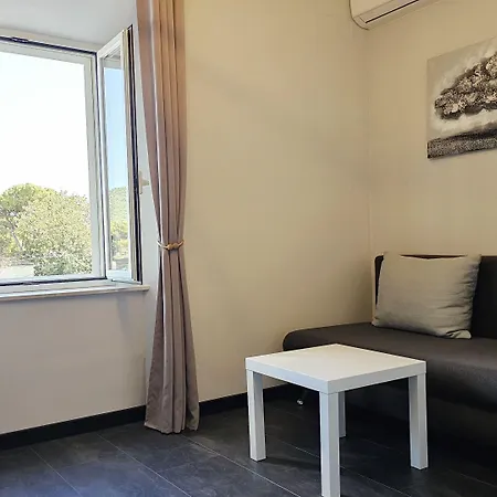 Gostinjska kuća Babilon 3*