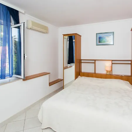 Pensionat Babilon 3*